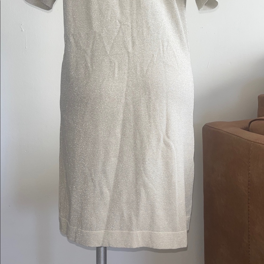 T-Shirt Dress - Picture 10 of 11